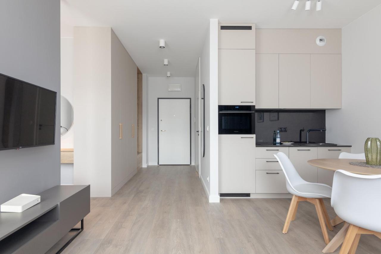 Warsaw Spire Stylish Apartament Esterno foto