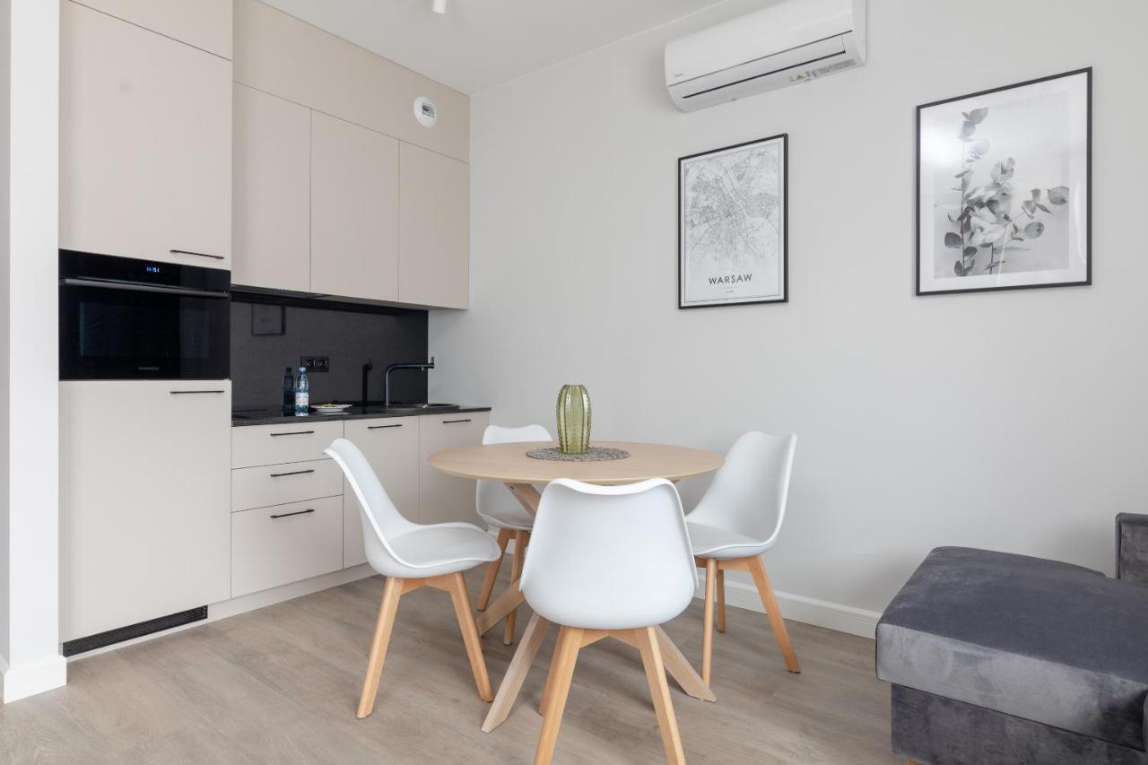 Warsaw Spire Stylish Apartament Esterno foto